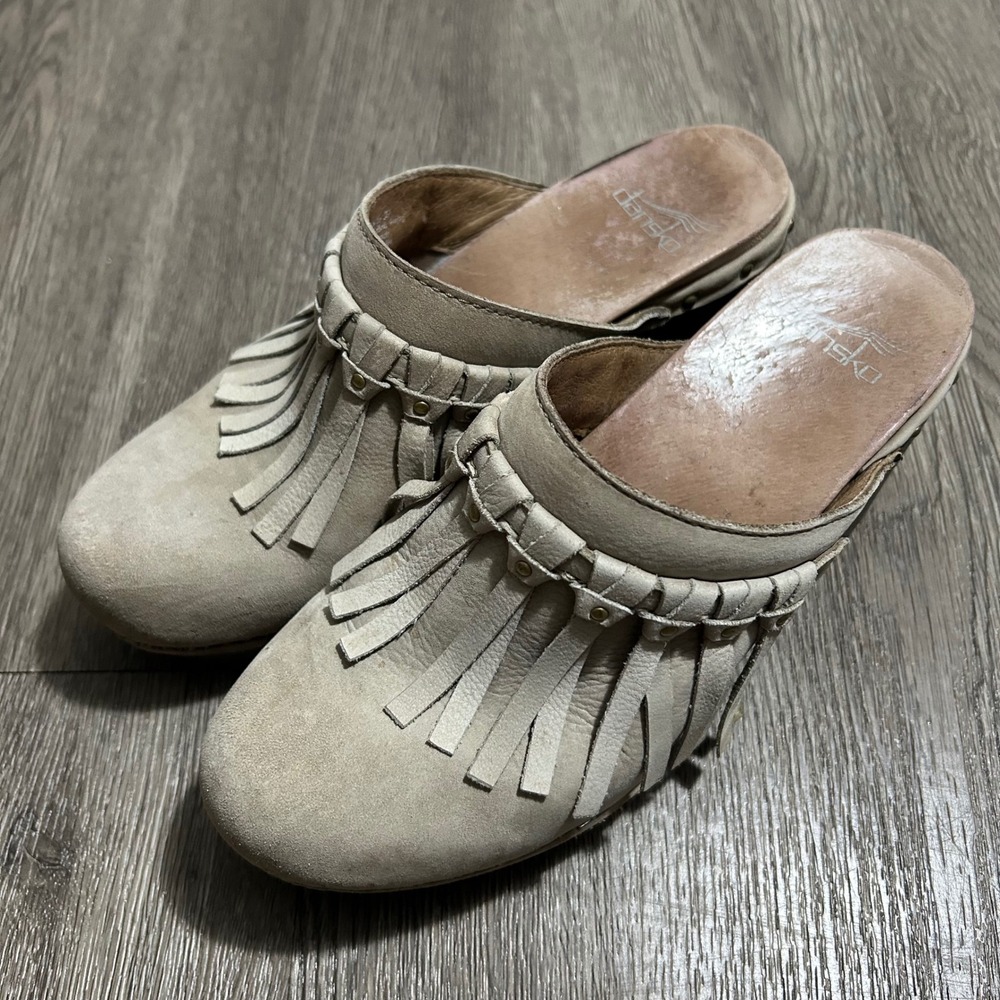 Dansko Fringe Clog Deni Mules 7 US 37 EUR‎ Tan Suede Leather Studded Wood Heel